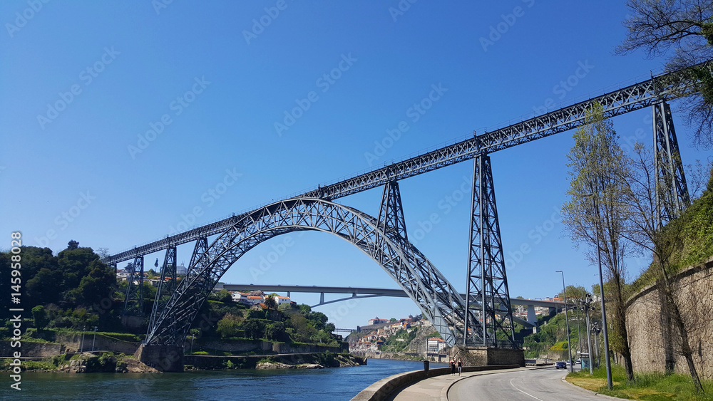 Naklejka premium Dom Luís I Bridge Porto Portugal Europe