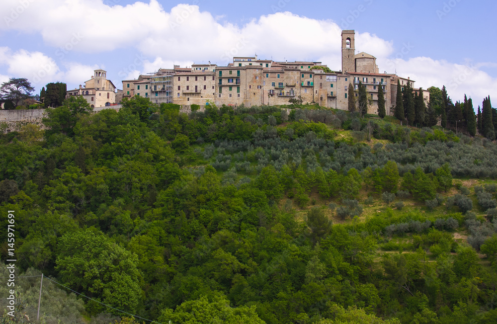 Veduta panoramica di Gualdo Cattaneo in Umbria