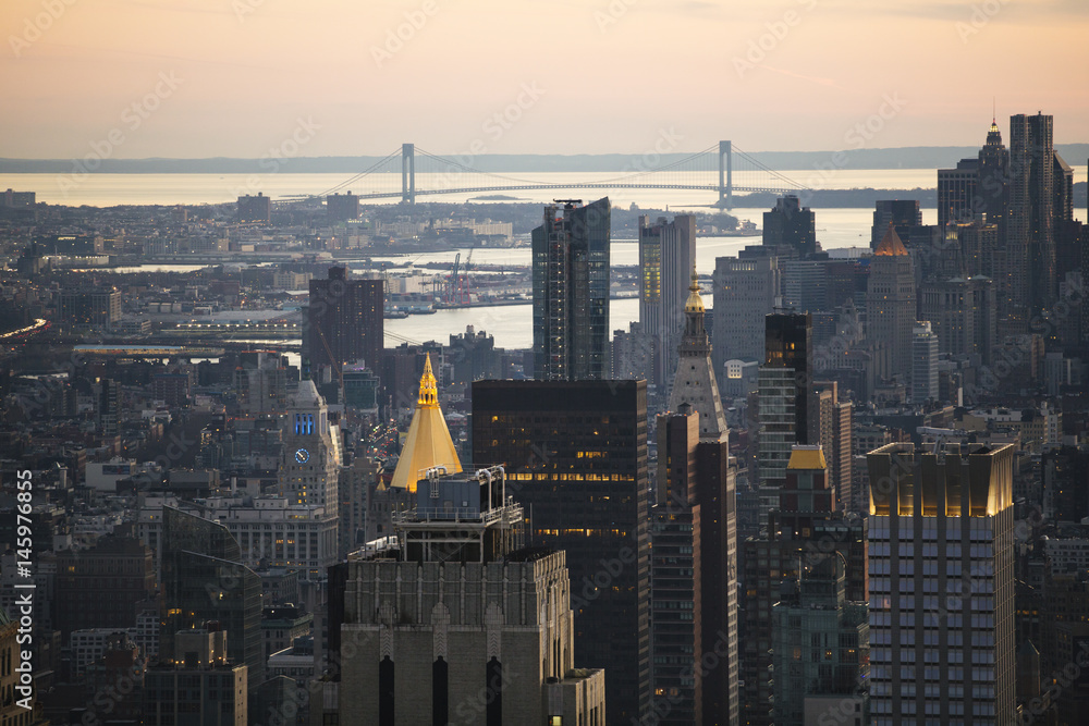 Fototapeta premium View of manhattan buildings.