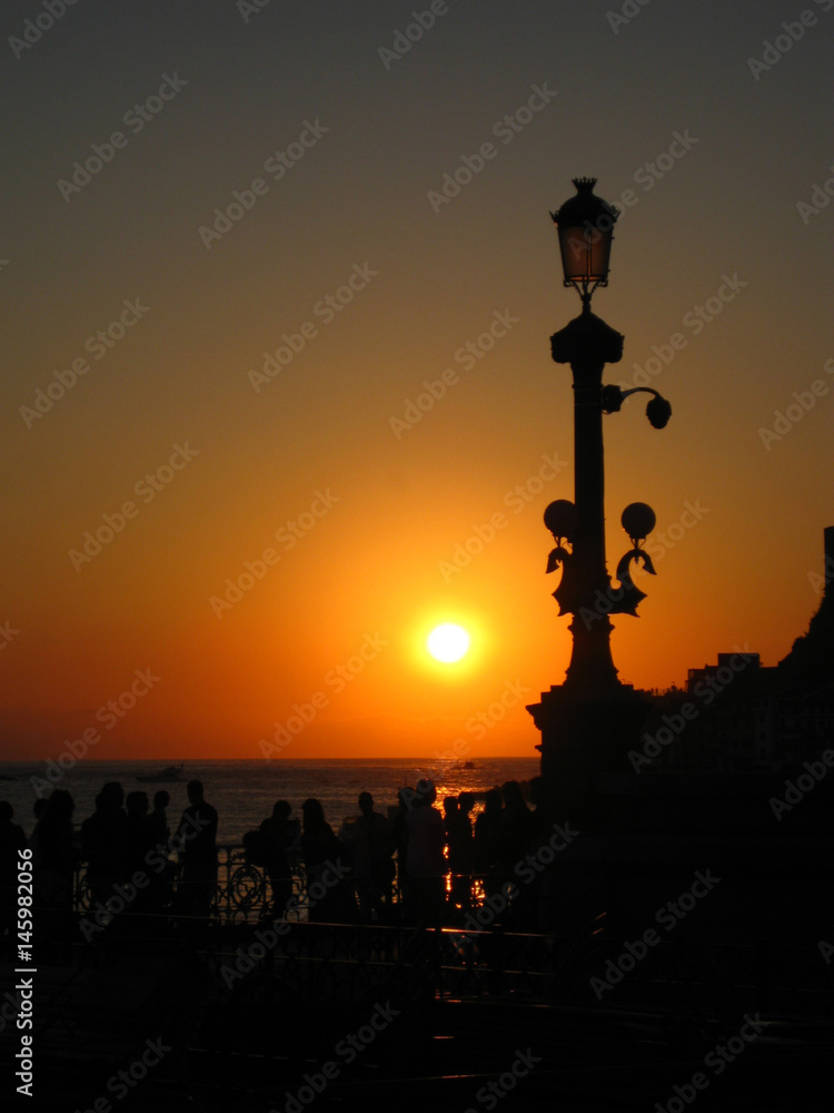 Cayendo el sol en San Sebastián