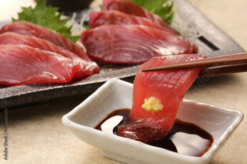 カツオの刺身 Skipjack sashimi