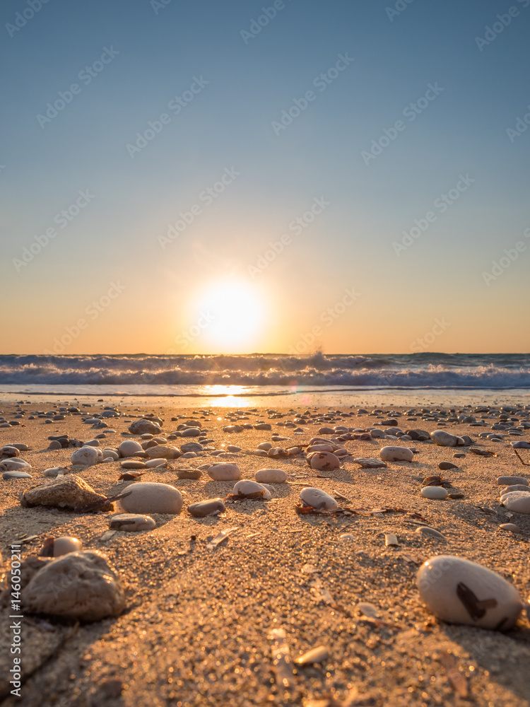 Obraz premium Sunset at Agios Ioannis beach in Lefkada
