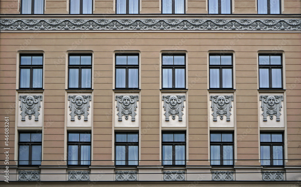 Riga, Bruninieku 4, Art Nouveau building, decor elements