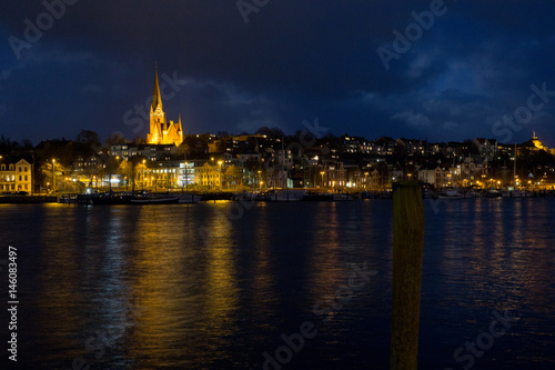 Abend am Flensburger Hafen mit St.Jürgen Kirche