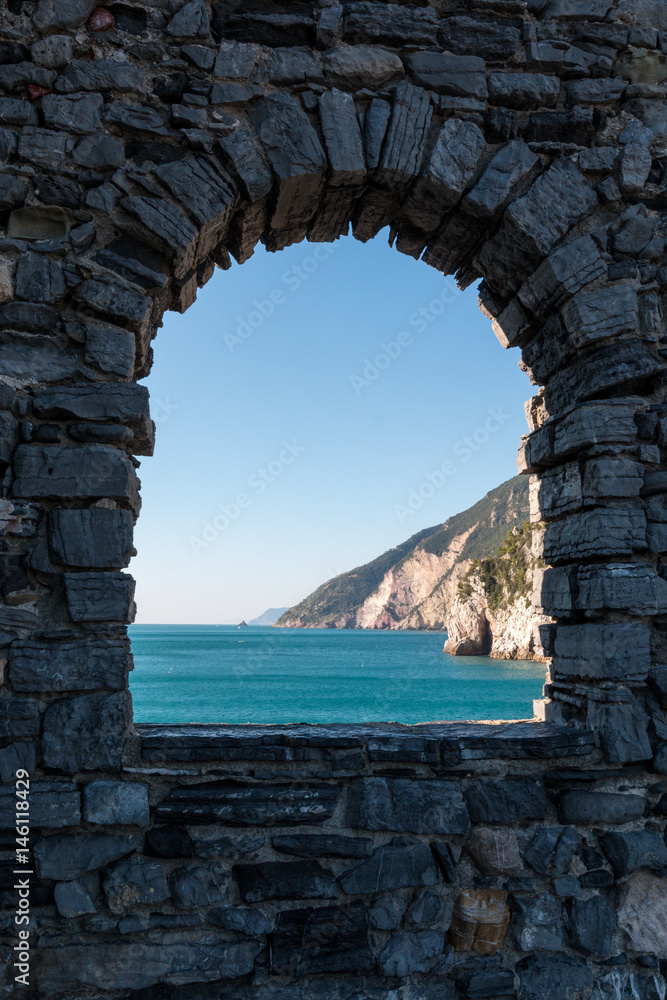 finestra sul mare a portovenere
