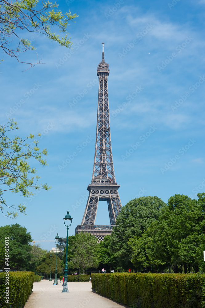 Eiffel Tower Spring
