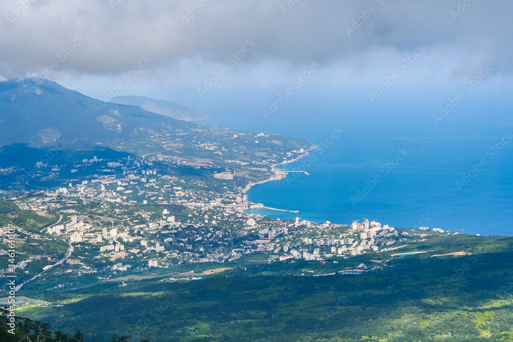 City view of Yalta to AI-Petri mountain