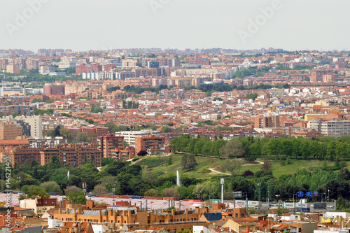 Vista del parque Enrique Tierno Galván en Madrid photo