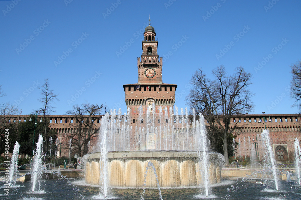 Milan Mailand Castello Sforzesco fountain