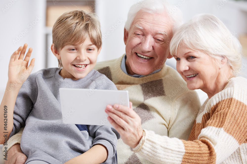 Doing photo with tablet