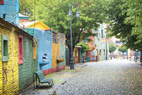 Canvastavla Colorful Caminito street in the La Boca, Buenos Aires, Argentina