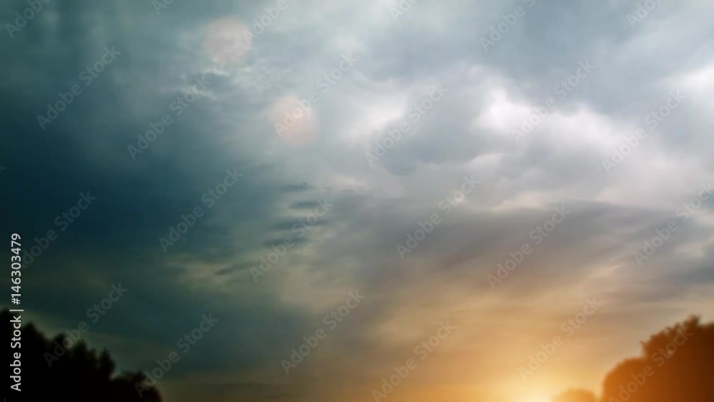 Timelapse of a coming thunderstorm that darkens the skies above - 1 Timelapse of a coming thunderstorm that darkens the skies above - 1