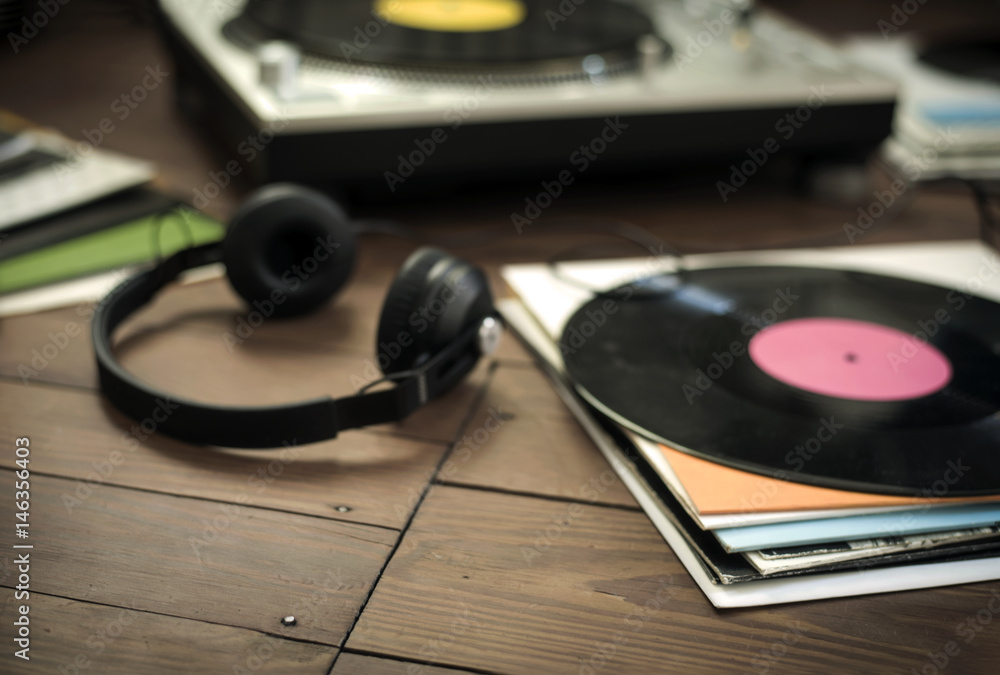 Fototapeta premium Playing old Records at Home