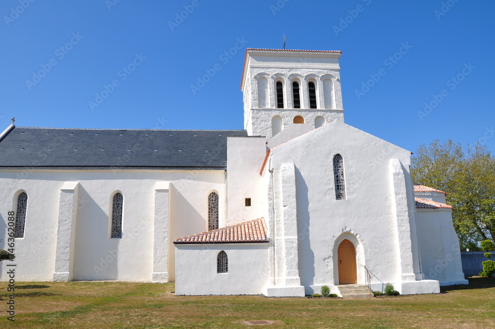 église de saint sauveur de de l'ile d'yeu
