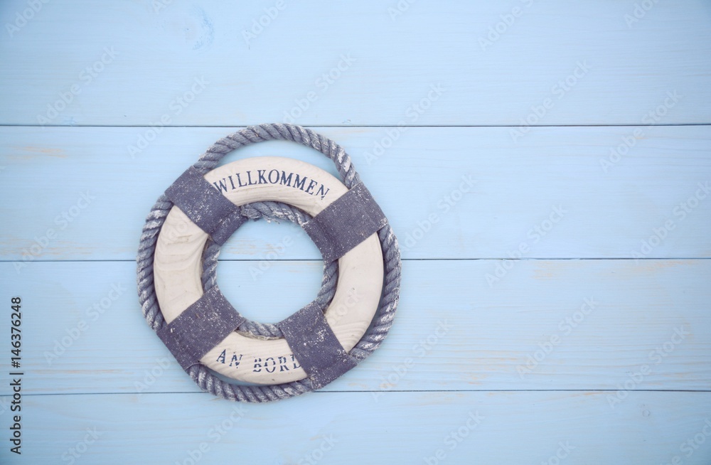 Deko Rettungsring 'Willkommen An Bord' - Blaue Maritime Dekoration