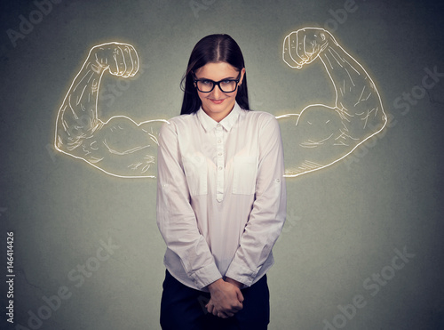 Slika na platnu powerful shy girl