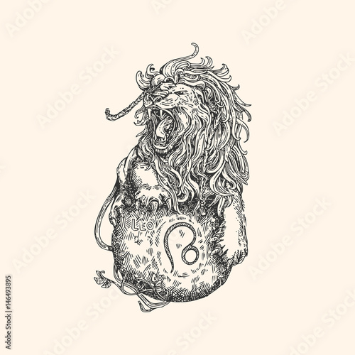 Vintage sign of zodiac. Leo. Vector illustration.