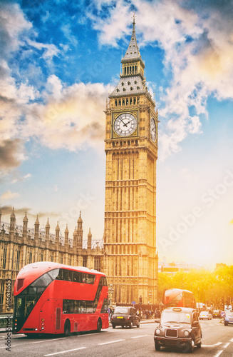 Fototapeta The Big Ben and the House of Parliament with double deckers, London, UK