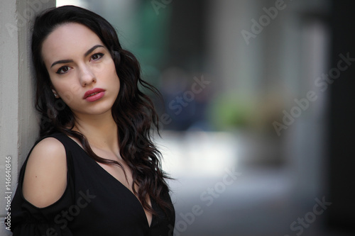 Beautyful girl in urban background © Andre Ila