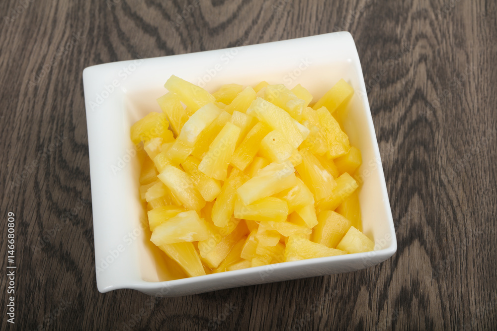 Canned pineapple Canned pineapple