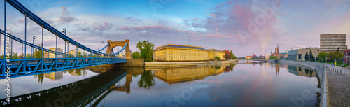 Fototapeta Wroclaw, Poland- Grunwaldzki Bridge on the Oder River
