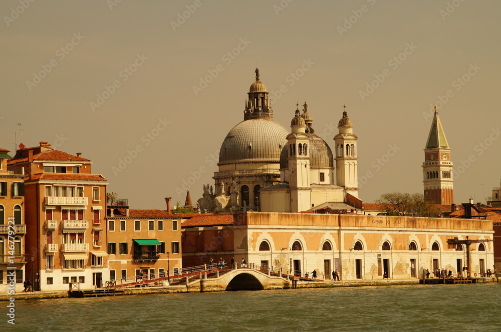 Eindrücke von Venedig / Italien von einem Boot aus
