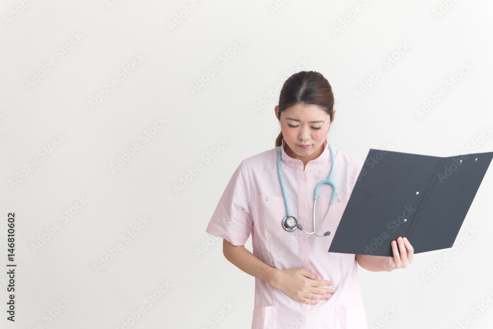 看護師・白バック