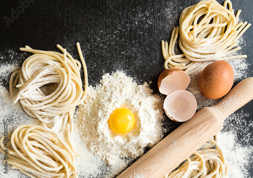 Raw homemade pasta