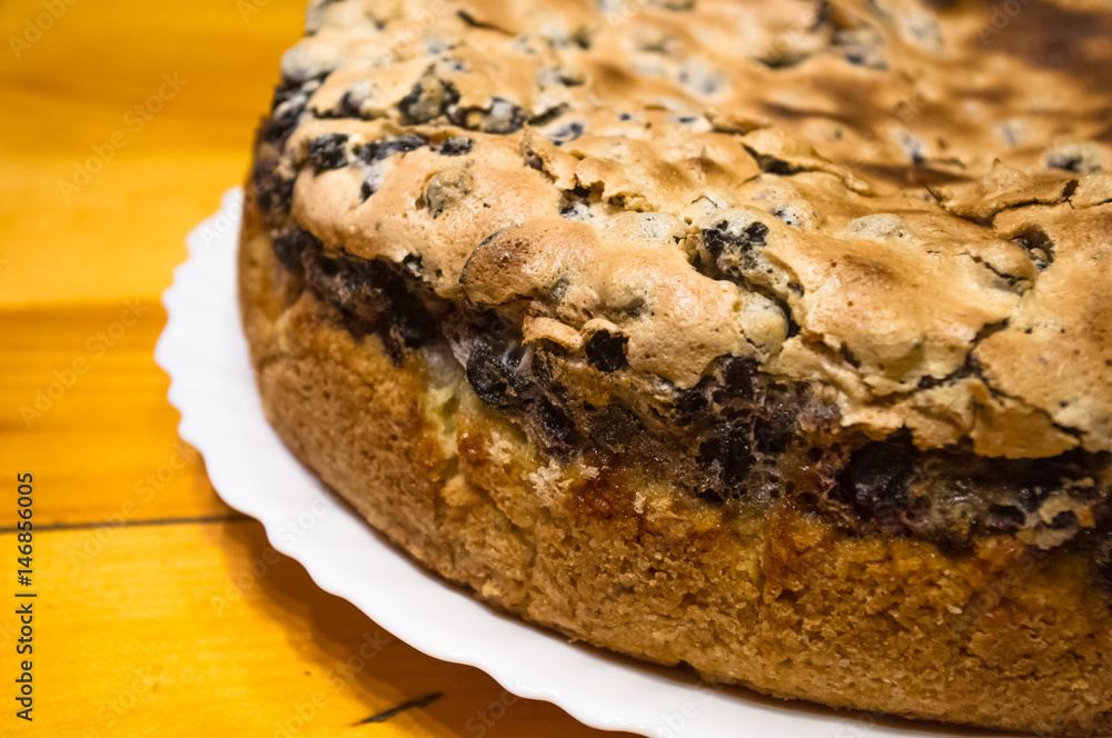 sponge cake with black currants sponge cake with black currants