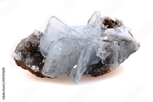 Photos baryte mineral isolated
