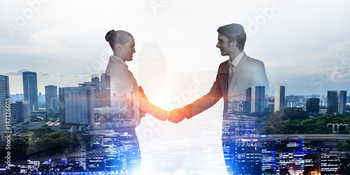 Partners agreement handshake