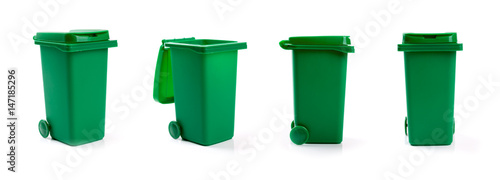 Fotografiet green wheelie waste bin isolated on white background