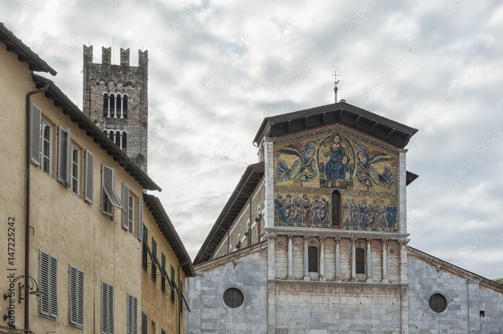 Basilica of San Frediano, a Romanesque church situated on the Piazza San Frediano in Lucca, Italy.