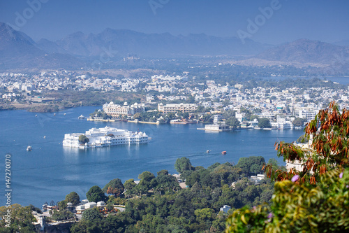 City Palace and Pichola lake in Udaipur  Rajasthan  India