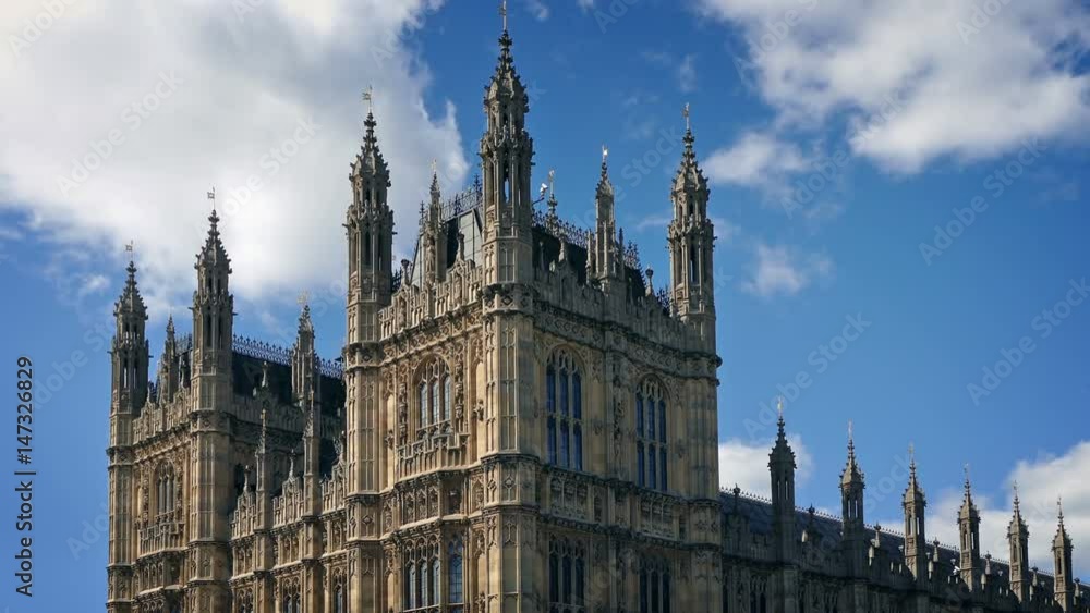 Houses Of Parliament On Sunny Day Houses Of Parliament On Sunny Day