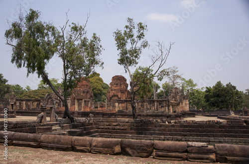 Canvas Print Religious stone carvings and temple wall decorations Asia