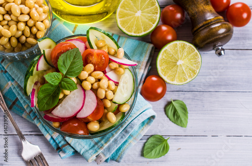 Salad of white beans