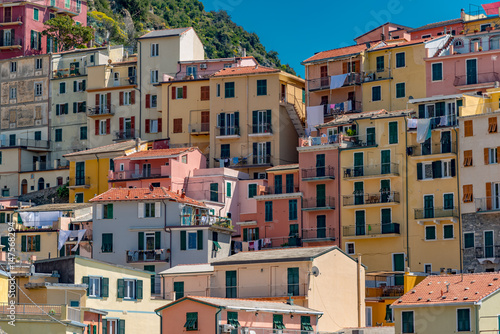 Fototapeta Naklejka Na Ścianę i Meble -  View of the colorful city of Manarola in the Gulf of Five Lands in Italy