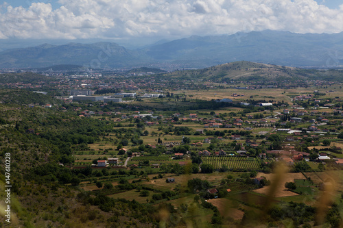Вид на окрестности Подгорицы. Черногория. © elenagrigorieva