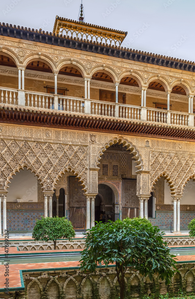 Obraz premium Patio de las Doncellas, Seville, Spain