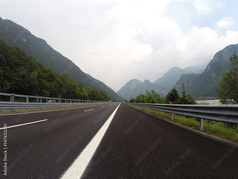 Naklejka premium The Roadway in Switzerland