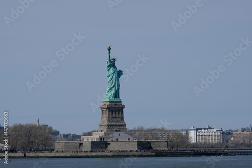 Statue of Liberty against blue sky © Sandra