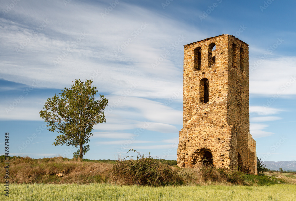 Torre romana de Fresno de la Valduerna, León, España. Torre romana de Fresno de la Valduerna, León, España.