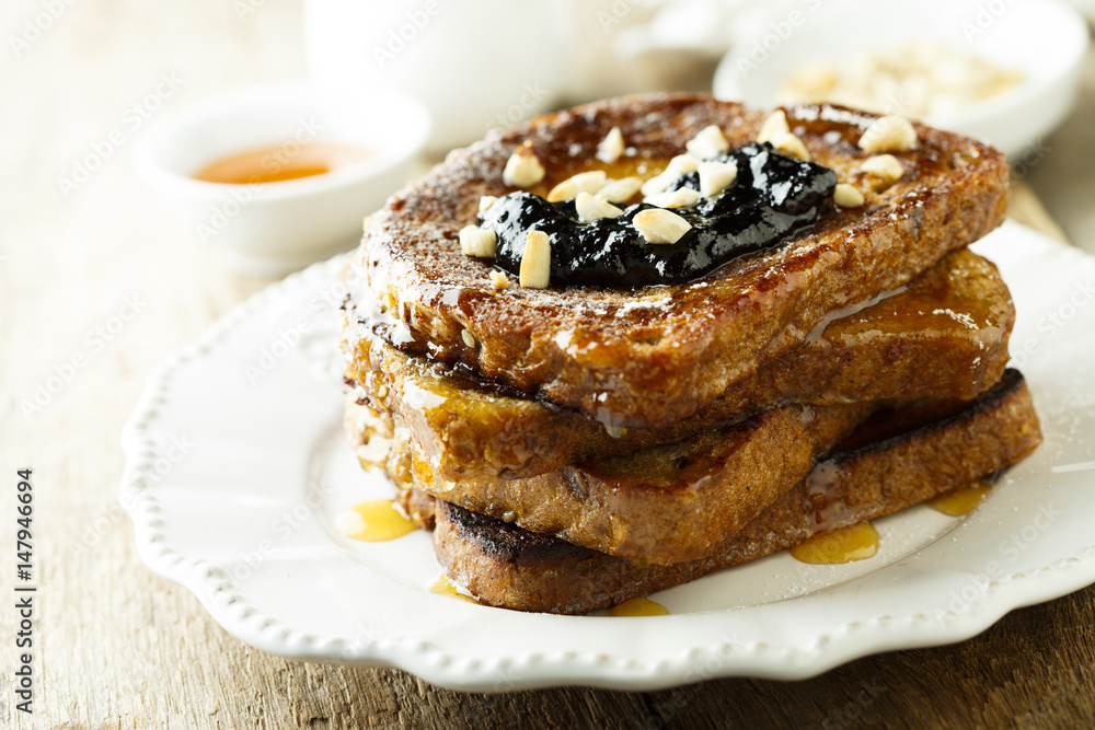 French toasts with cinnamon, honey and nuts French toasts with cinnamon, honey and nuts