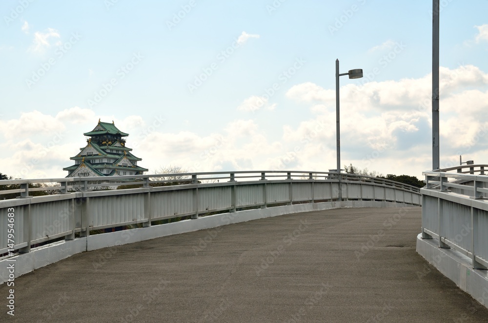 大坂橋と大阪城