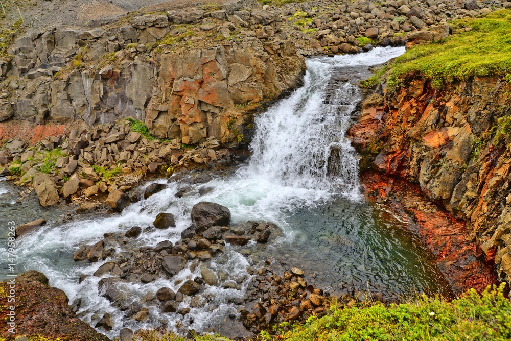Obraz premium Wasserfall auf Island