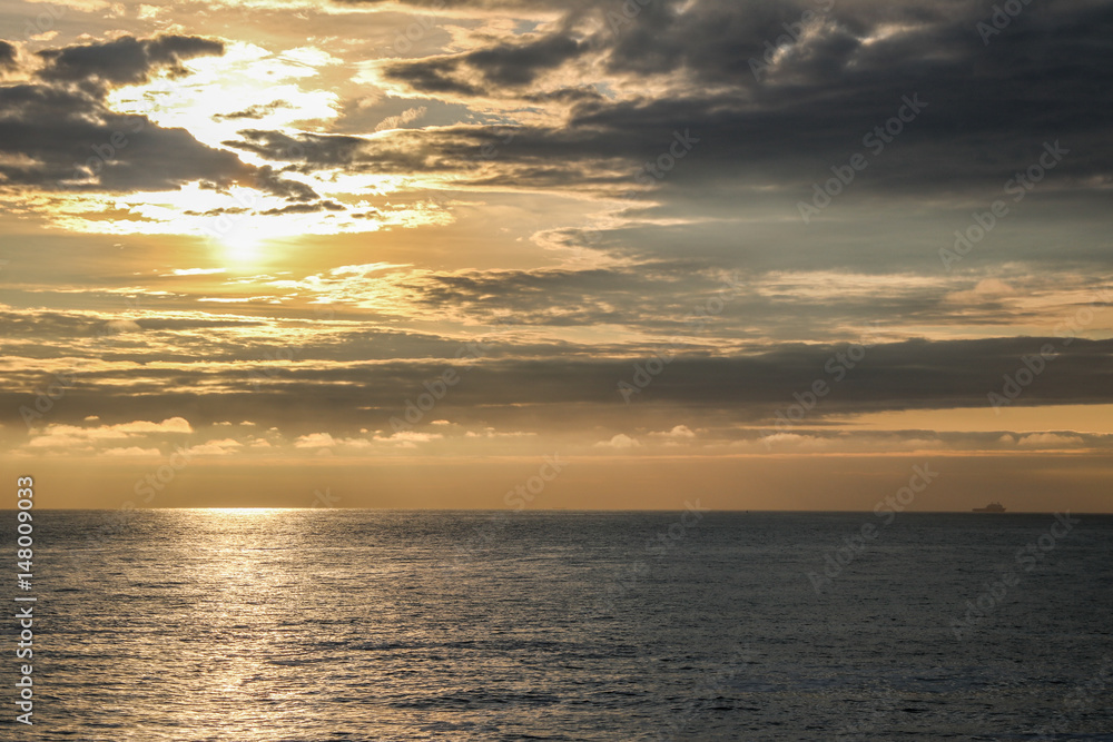 Naklejka premium Sonnenuntergang