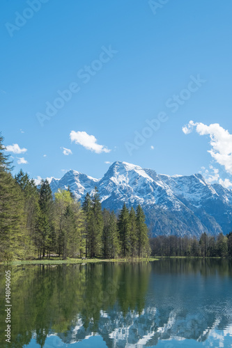 Beautiful mountain lake in the Alps in Austria © Pixelatelier.at