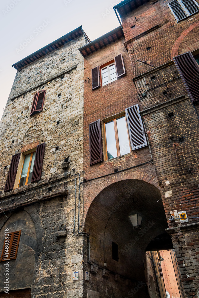 Dans les rues de Sienne en Toscane Dans les rues de Sienne en Toscane