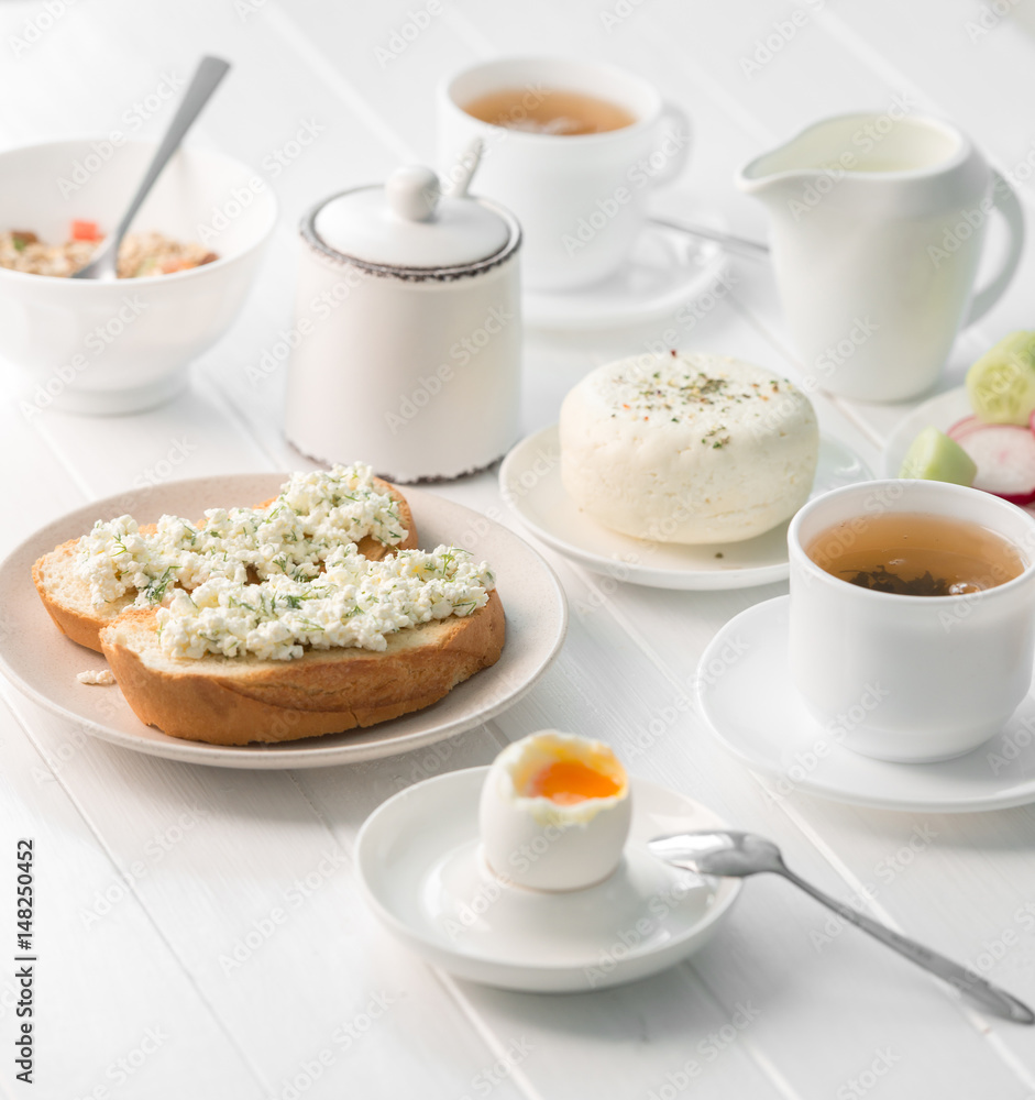 Tasty toasts, fresh salad, filling breakfast for two Tasty toasts, fresh salad, filling breakfast for two